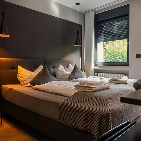 Liro Hotel Moers Exterior foto